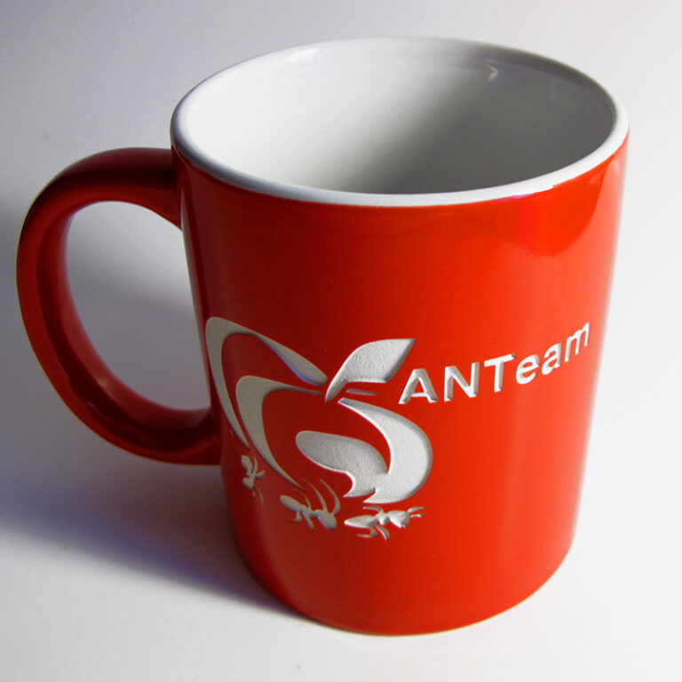 nanesenie logotipa na kruzhki